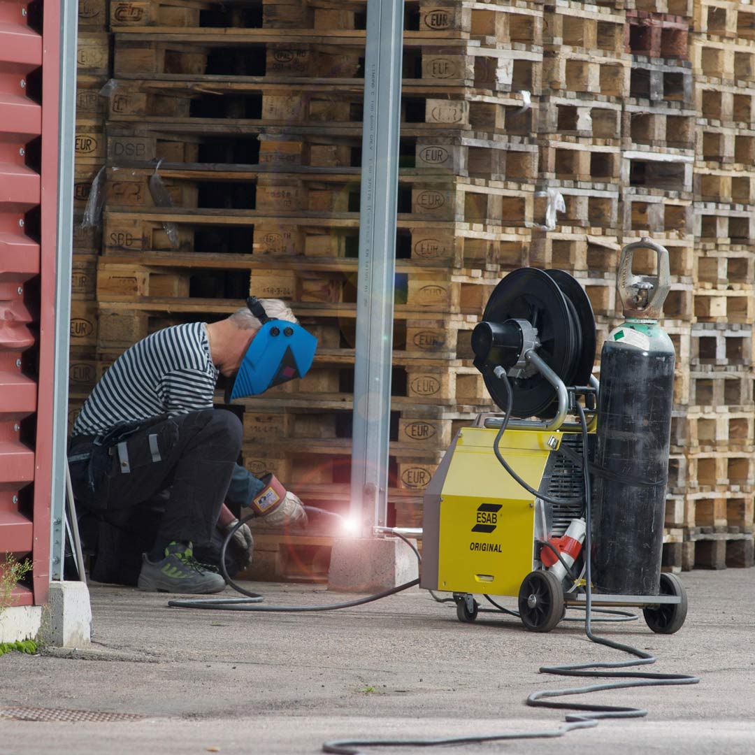 Zwijacz przewodu elektrycznego 793